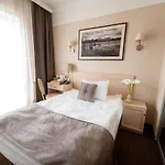Nota Bene & Restaurant Hotel Lviv