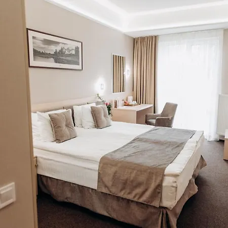 Nota Bene & Restaurant 4* Lviv