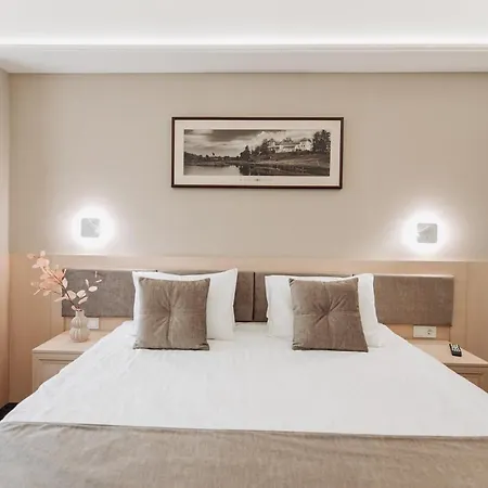 Nota Bene & Restaurant Hotel Lviv