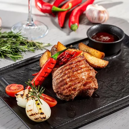 Nota Bene & Restaurant 4* Lviv