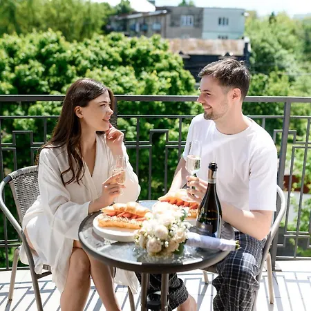 ホテル Nota Bene & Restaurant 4*