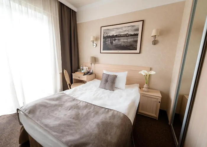 Nota Bene & Restaurant Hotel Lwów