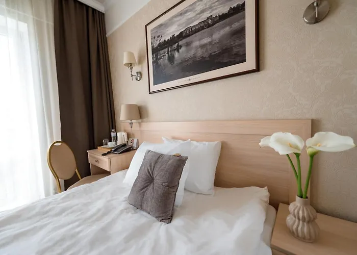 Nota Bene & Restaurant Hotel 4*