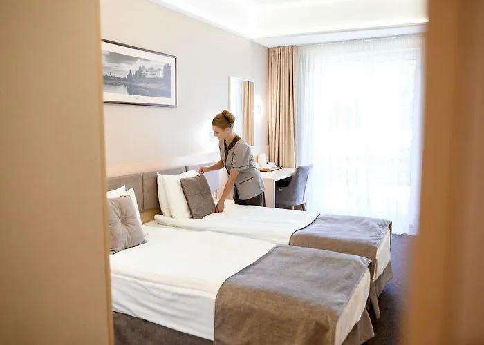 Готель Nota Bene & Restaurant 4*