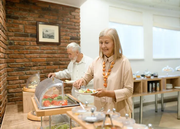 Готель Nota Bene & Restaurant 4*