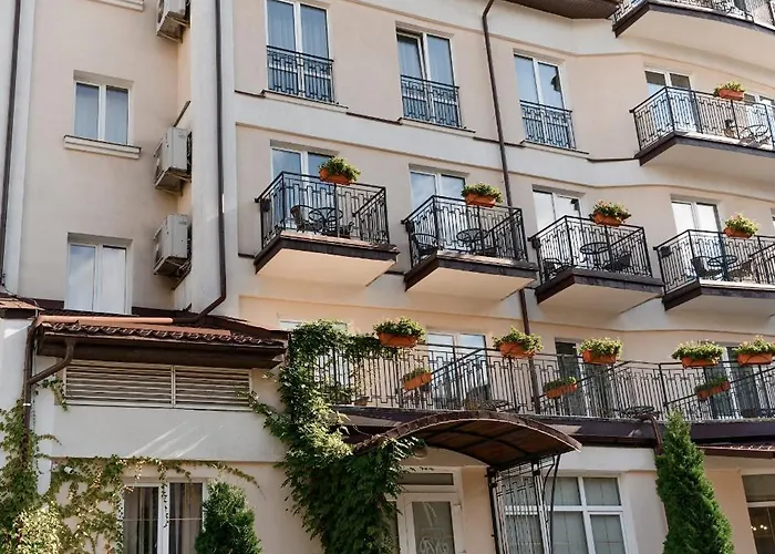 Nota Bene & Restaurant 4*