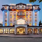 Nota Bene & Restaurant 4* Львів