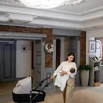 Nota Bene & Restaurant Готель