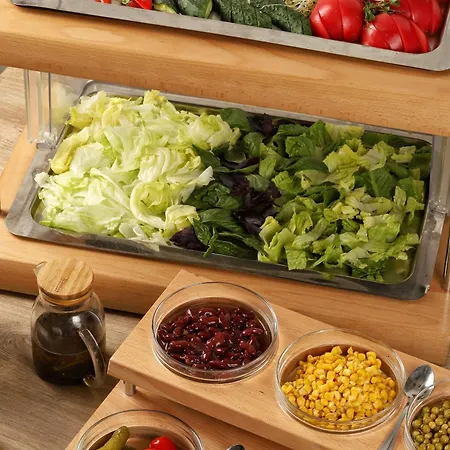 Nota Bene & Restaurant מלון 4*