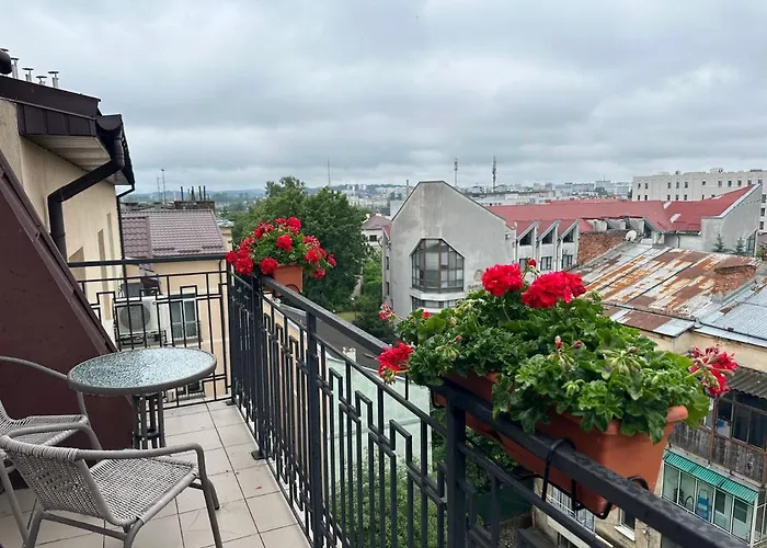 Nota Bene & Restaurant Λβιβ