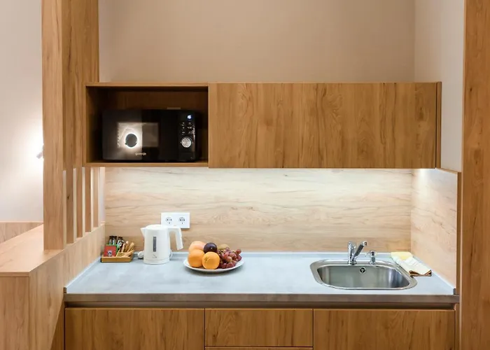 Nota Bene & Restaurant 4* לבוב